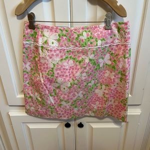 Lilly Pulitzer skirt